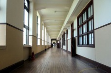 На Буковине закрывают все учебные заведения