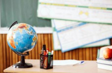 Как вы оцениваете работу МОН за последние 6 месяцев?