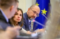 Премьер обещает, что в МОН скоро будет новый министр