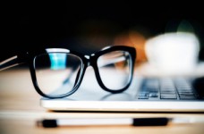 НАЗЯВО отменило все экспертизы в вузах