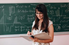 МОН не будет проверять работу учителей на карантине