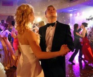 Дата проведения выпускных вечеров будет определяться на местах