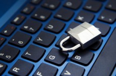 МОН просит помнить о кибербезопасности на онлайн уроках