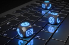 Для абитуриентов из Крыма и Донбасса работает горячая линия  