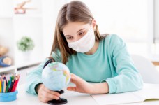 Директора школ могут требовать отчет за дистанционное обучение