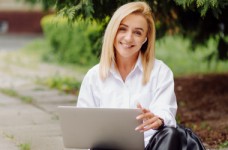 Утвержден порядок подачи онлайн заявлений в вузы