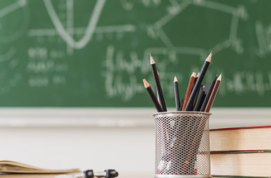 В УЦОКО посоветовали чиновникам консультироваться со специалистами