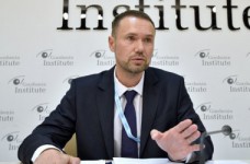 Шкарлет: какой шанс сдать ЗНО у взрослого человека?