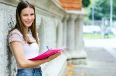 В Украине невысокий уровень преподавания украинского языка, - омбудсмен