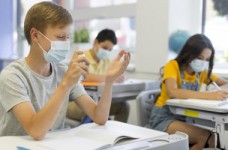 Ученики и учителя будут проходить температурный скрининг