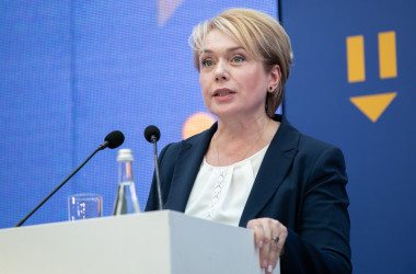 Гриневич: МОН должно дать рекомендации по разделу учеников на группы