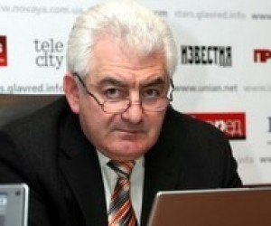 Директор УЦОКО И. Ликарчук проведет пресс-конференцию - прямая трансляция в Интернете