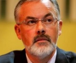 Табачник: общего с Россией учебника по истории не будет