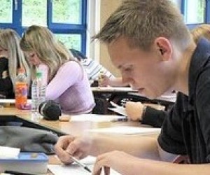 Сколько стоит контракт на обучение в ведущих украинских университетах