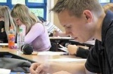 Сколько стоит контракт на обучение в ведущих украинских университетах