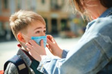 Как действовать, если ученик или учитель имеет признаки COVID-19 