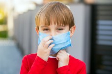 Советы для учеников и родителей относительно немедицинских масок