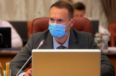 Депутаты в пятницу хотят послушать мнение Шкарлета 