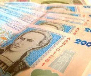 Табачник: качественное обучение должно стоить не менее 10 тысяч в год