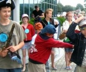 В Киеве открываются пришкольные детские лагеря