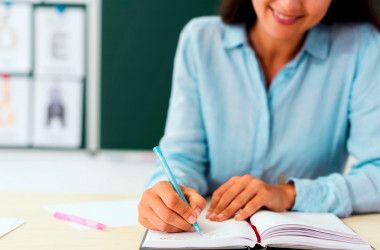 Как будут расти зарплаты учителей разных категорий  