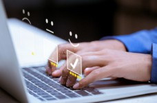 В Украине стартовал онлайн опрос о дистанционном обучении