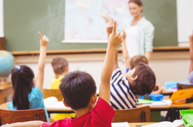 Достаточный ли уровень использования украинского языка в образовании?