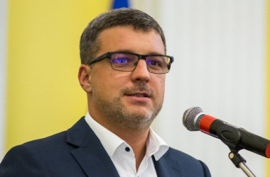 Закрытие школ не дает желаемого результата, - КГГА