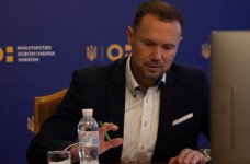 Дети не будут садиться за парты в 5 лет, - Шкарлет