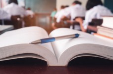 Целесообразен ли переход на двенадцатилетнее школьное образование?