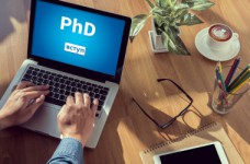 Европейский университет приглашает в аспирантуру и докторантуру