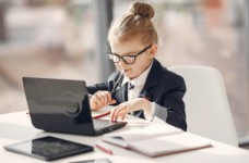 Знатоки украинского языка будут соревноваться дистанционно