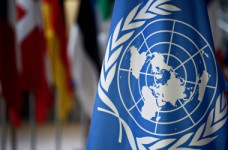 Учителя должны получить вакцину одними из первых, - ООН