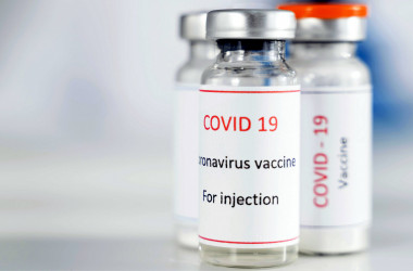 Педагоги включены в приоритетные группы вакцинации от COVID-19 