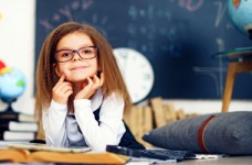 Половина школ обучает детей с особыми потребностями, - министр