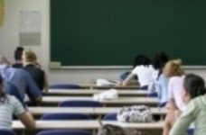 УЦОКО продолжает обработку бланков ответов тестовых заданий