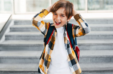 В МОН обещают вернуть детей за парты