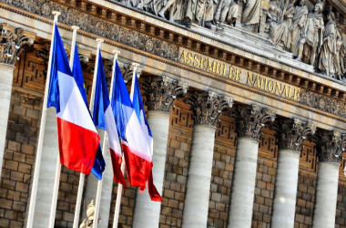 Правительство Франции предлагает стипендии украинцам