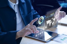 МОН создаст условия для обучения учителей цифровым навыкам