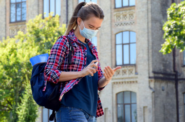 Депутаты предлагают освободить выпускников от экзаменов