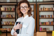 Правительство ослабило карантин для учебных заведений 