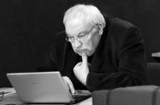 Ю. Зайцев: страсти по электронному журналу 