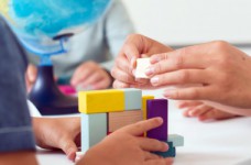 МОН и LEGO изучат влияние игровых методов обучения