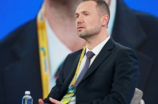 МОН предлагает переходить на дистанционное обучение