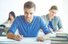 20% украинцев желают получить высшее образование за рубежом