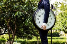 В воскресенье Украина перейдет на летнее время