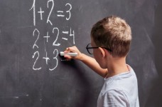 Правительство не устает популяризировать математику