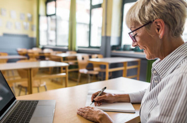 Профсоюз выступает за восстановление прав учителей-пенсионеров 