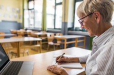 Профсоюз выступает за восстановление прав учителей-пенсионеров 