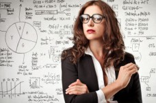 Минэкономики: зарплата педагогов за год выросла на 28,8%